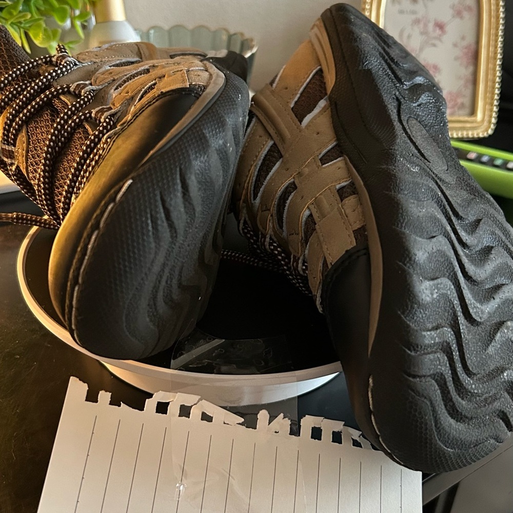 Merrell Brown and Tan Sneakers - Picture 7 of 7